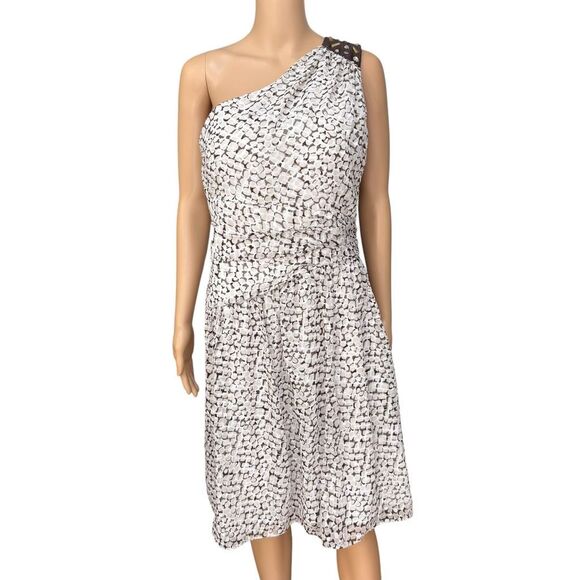 Max & Cleo one shoulder Chiffon Dress Size 12 Lined beaded shoulder detail - Picture 1 of 9